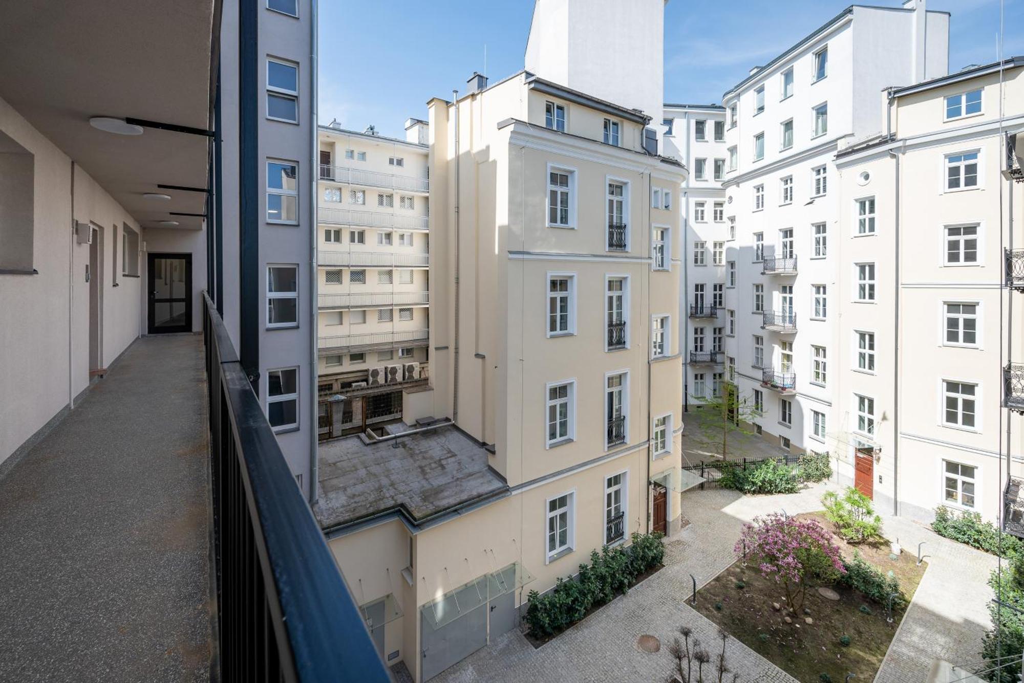 Piekna 2-Bedroom Apartment Warszawa Eksteriør bilde